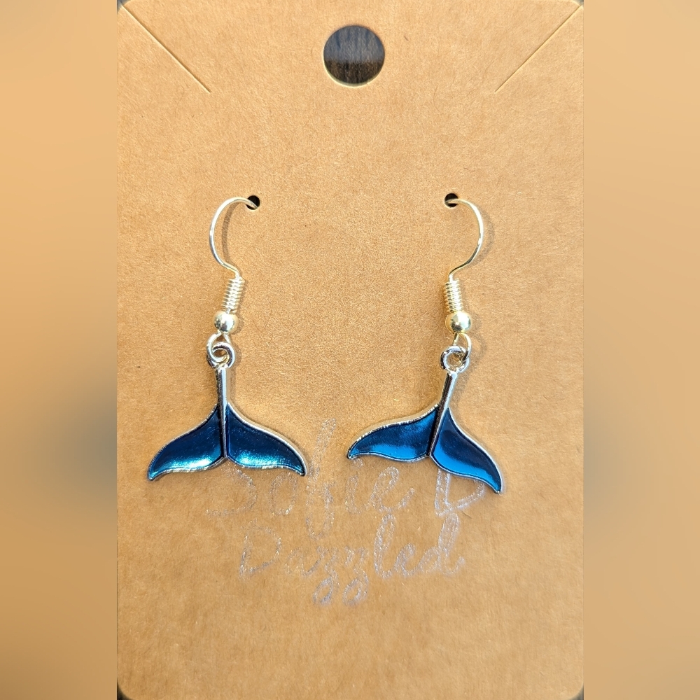 Whale tail earrings
